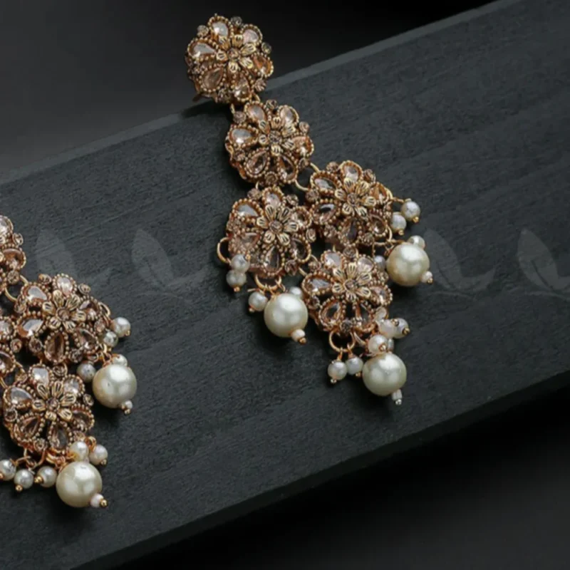 Golden Orchid Elegance – Champagne - Image 2
